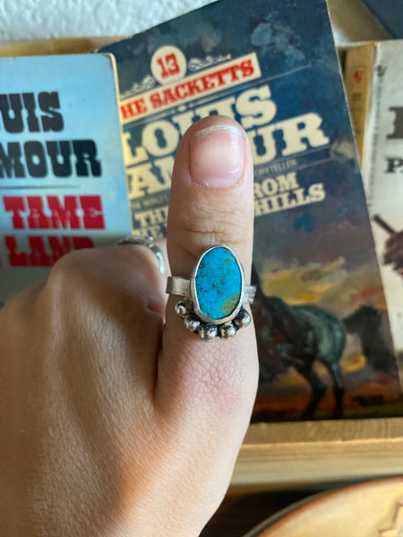 Size 8 Ring