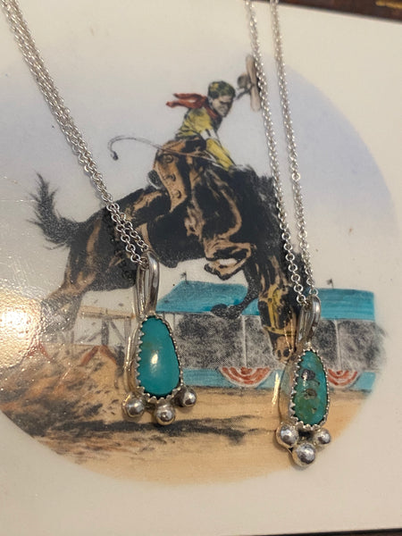Dainty Turquoise Necklace